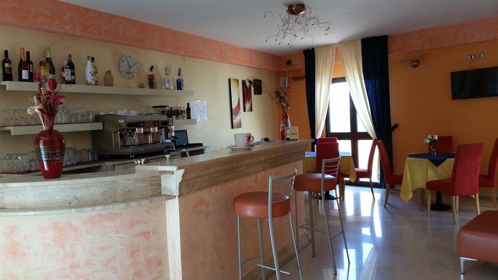 Hotel Costa Antiga Сант'Анна-Аррезі Екстер'єр фото